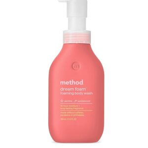moisturizing, foaming body wash: contains (1) 13.5oz bottle of dreamy, foaming body wash that nourishes your skin + your wildest dreams all day skin hydration: dermatologist-tested formula made with skin-softening ingredients like glycerin and aloe vera. gently cleans and keeps your skin hydrated and smooth for up to 12 hours shower in luxury: self-foaming technology does the lathering for you (ditch that loofah!) and comes with 250 pumps per bottle. that’s 250 delightful puffs of light fluffy floof as soft as a puppy's ears. long-lasting fragrance: smells like a soft and floral scent serenade, with notes of jasmine and sandalwood for good measure: made without sulfates, parabens, or phthalates. cruelty free. tested by people, not animals. bottle (minus pump) made with 80% recycled plastic (PCR).